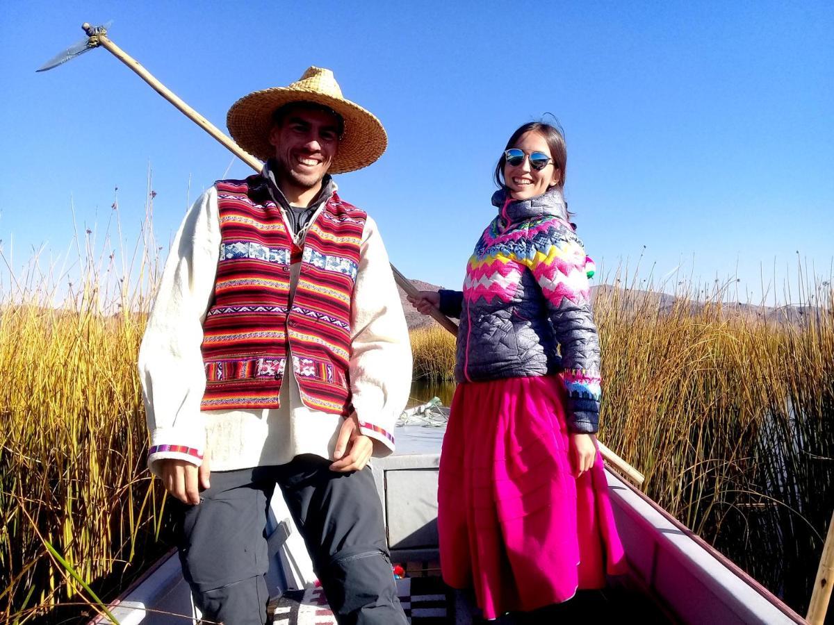 Los Uros Puno Esterno foto
