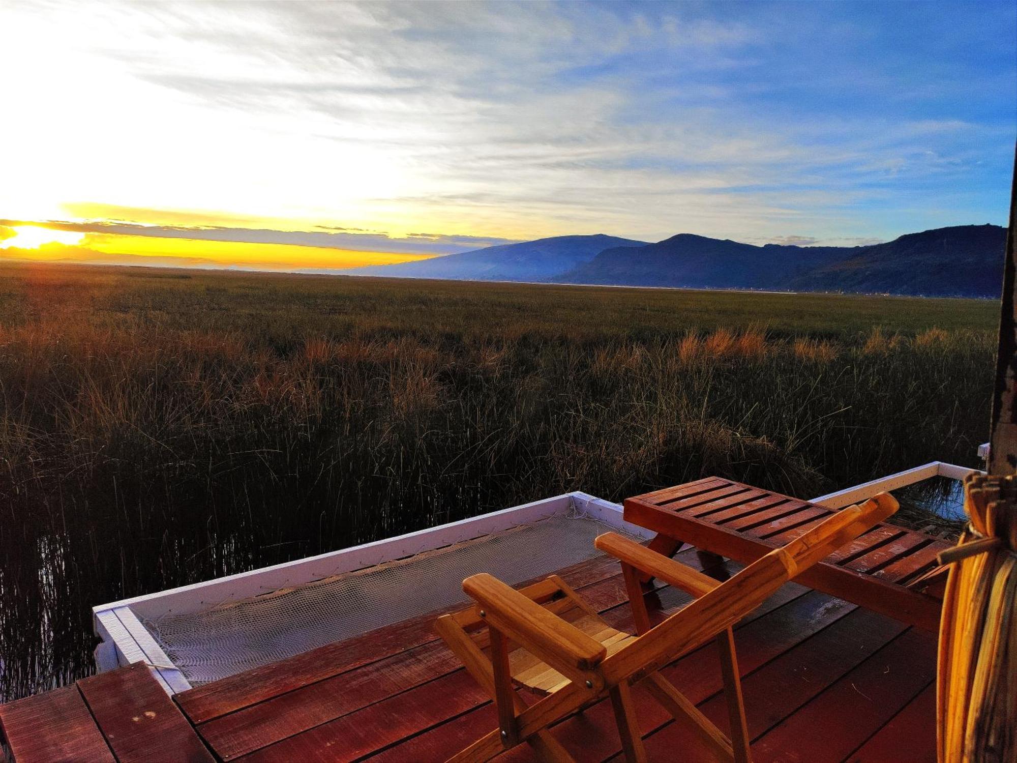 Los Uros Puno Esterno foto